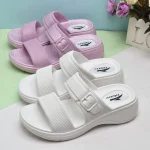 여름 두꺼운 굽 슬립온 여성 샌들 플라스틱 이중 스트랩 편안한 소프트 바닥 방수 다용도 캐주얼 신발 - 이미지 4