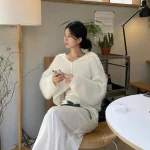 여리여리 울 니트 크롭 여성 겨울 가디건 3컬러 - 이미지 3