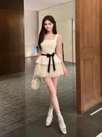 Pure Desire 살구색 조끼 드레스 세트 여성 디자인 센스 민소매 탑 하프 길이 짧은 스커트 여름 스위트 하이 웨이스트 A라인 스커트 - 이미지 2