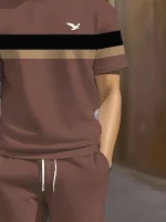 2025년 여름 신상 남성 세트는 3D 스트라이프 프린트로 캐주얼하고 세련된 아웃도어 스포츠웨어입니다. - 이미지 5