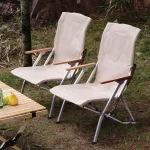 야외 접이식 의자 휴대용 편안한 알루미늄 합금 등받이 나무 팔 낚시 해변 여행 정원 파티오 캠핑 의자 - 이미지 3