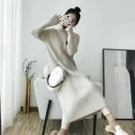 목폴라 니트 원피스 여성 가을 겨울용 터틀넥 롱니트 긴 소매 스타일릿한 디자인