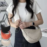 여성용 미니 크로스백 방수 슬링백 남성용 만두백 여행 학생용 핸드폰 보조 가방 여성 반달 남성 여행용 가방 - 이미지 3